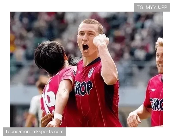 西甲新星闪耀赛场，稳健表现引豪门竞相关注